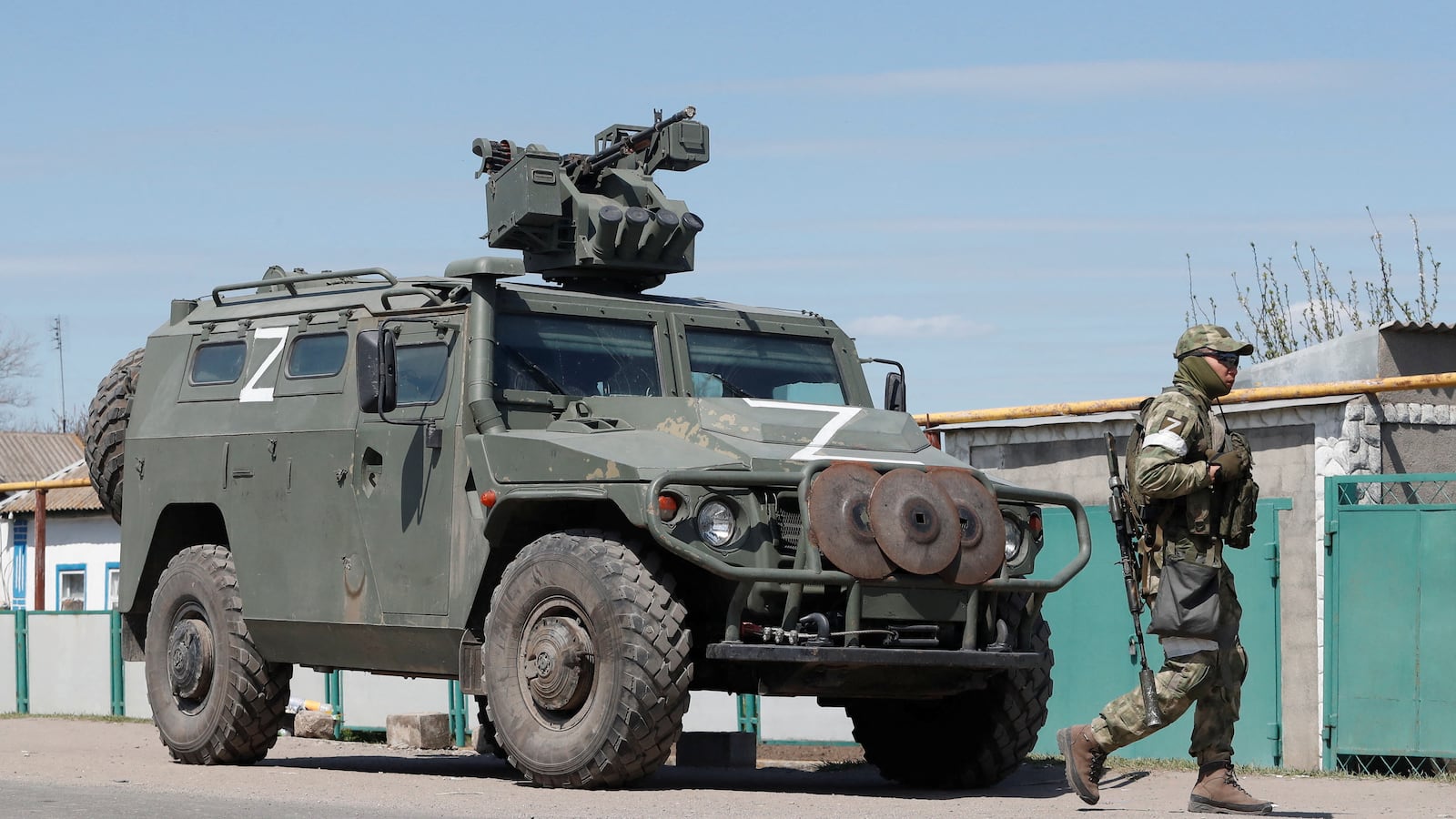 2022-05-01T094952Z_104085800_RC28YT9KRC9Q_RTRMADP_3_UKRAINE-CRISIS-MARIUPOL-AZOVSTAL-RUSSIA_bbjsbf