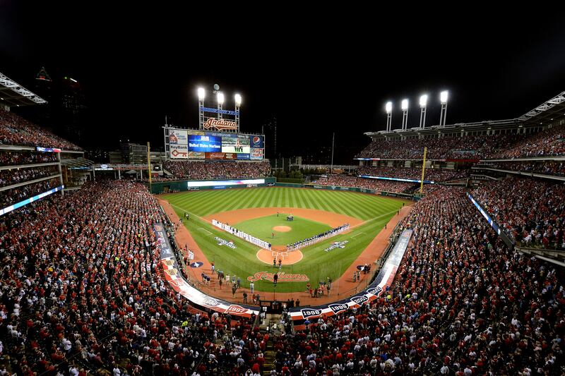 galleries/2014/04/21/best-bang-for-your-buck-baseball-stadiums-photos/mlb-stadium-rankings-cleveland_bggd65