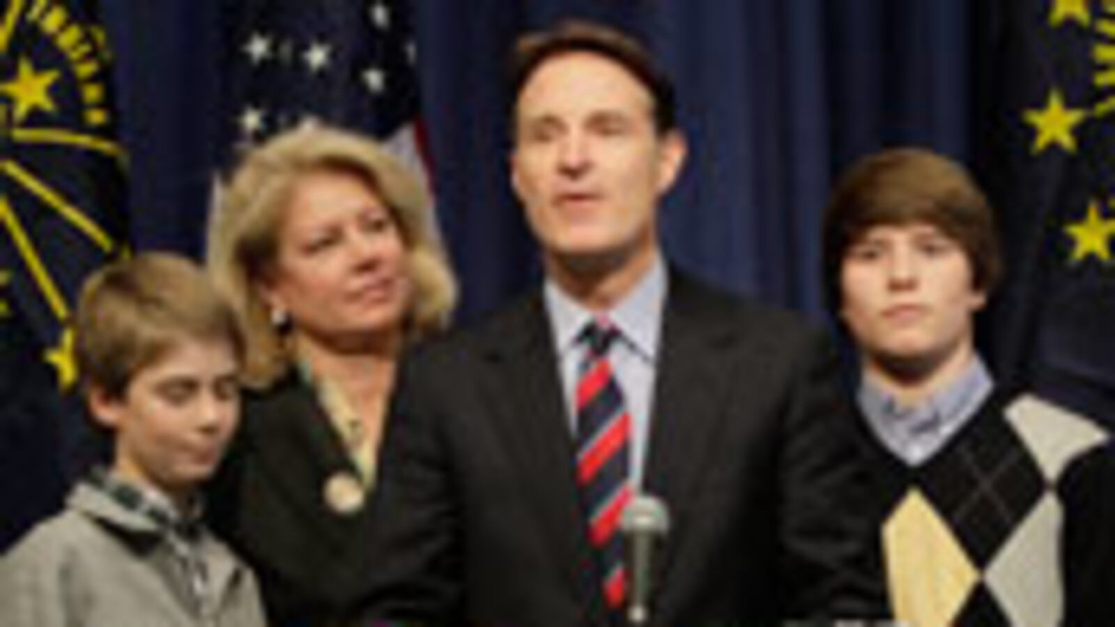 articles/2010/02/15/evan-bayhs-shameful-retreat/siegel-bayh_82135_dspozb