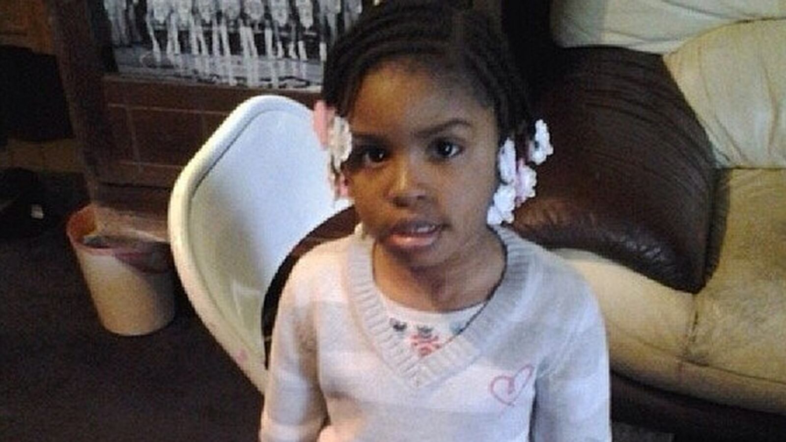 cheats/2014/08/02/stray-bullet-kills-philly-3-year-old/140802-toddler-shot-cheat_iyovew