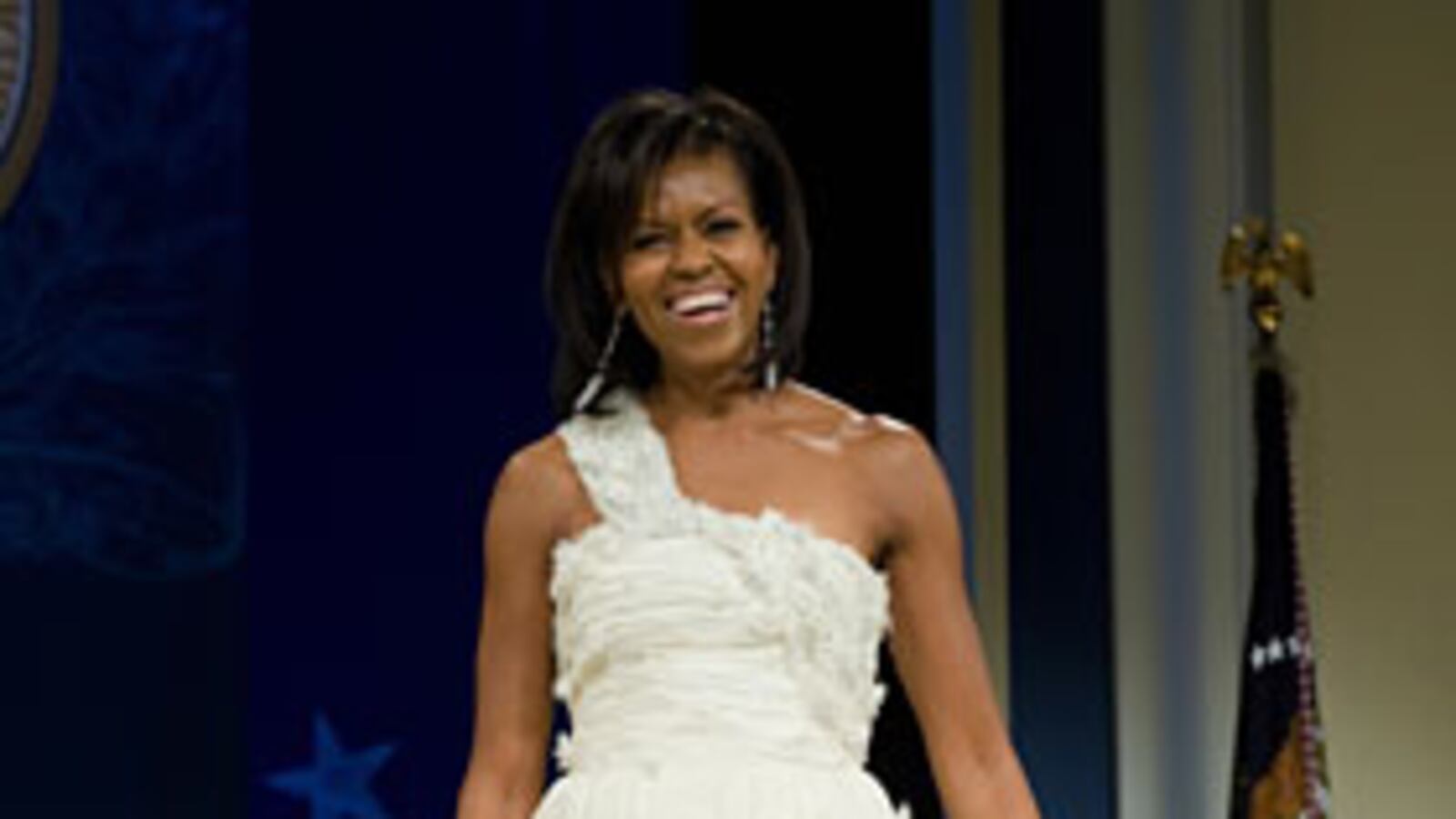 cheats/2009/02/06/fashion-week-wants-michelle-obama/inaugural-ball-michelle_oauisd