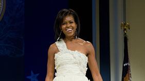 cheats/2009/02/06/fashion-week-wants-michelle-obama/inaugural-ball-michelle_oauisd
