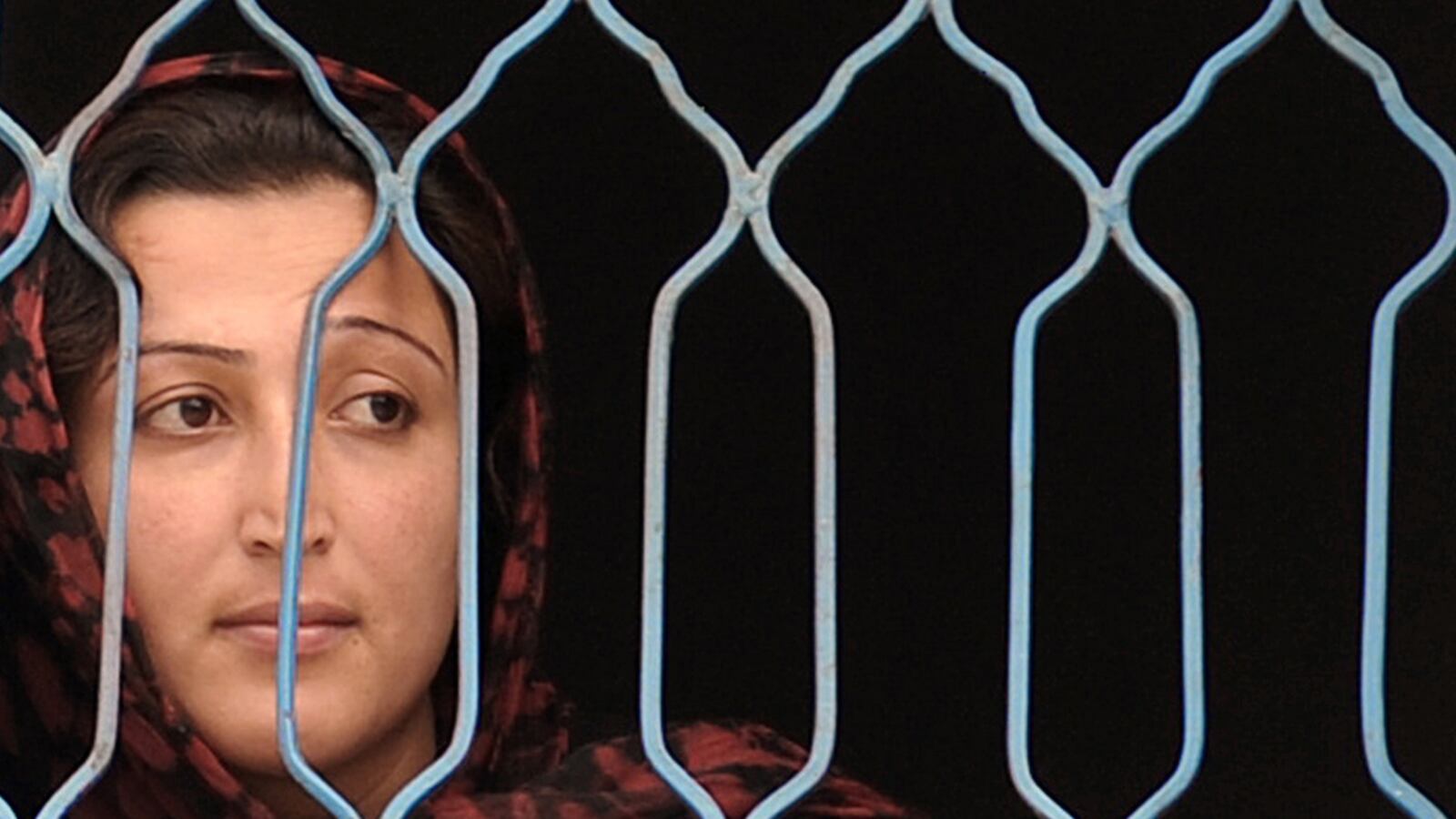 articles/2012/03/28/afghanistan-s-war-on-women-detailed-in-new-human-rights-watch-report/women-in-prison-ellison_bafw3i