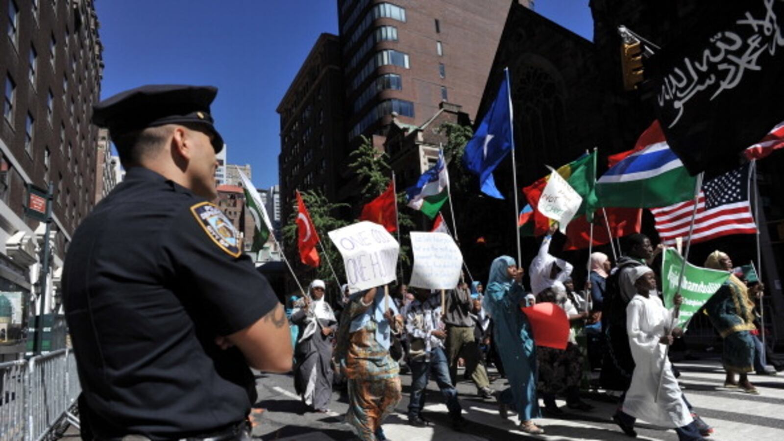 articles/2012/09/24/i-m-a-muslim-please-don-t-hate-me/muslimdayparade-openz-jpeg_tdjgzb