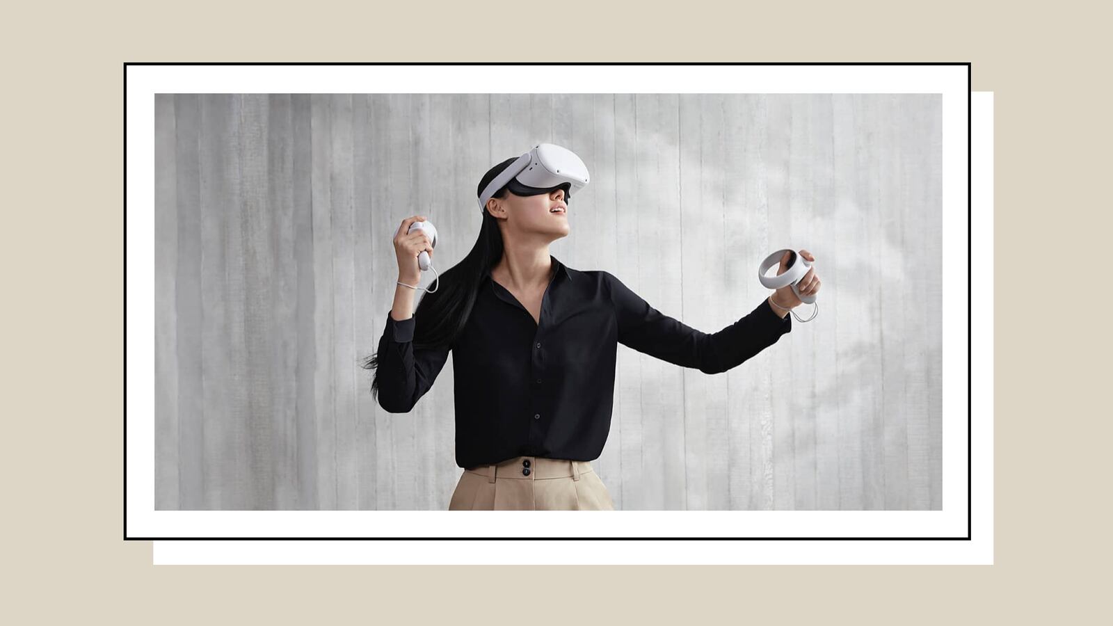 Oculus-Quest-2-Virtual-Reality-Headset_vm3jpx