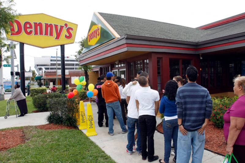 galleries/2011/11/17/25-most-fattening-pies-photos/fat-pies-19-dennys_fqrwto