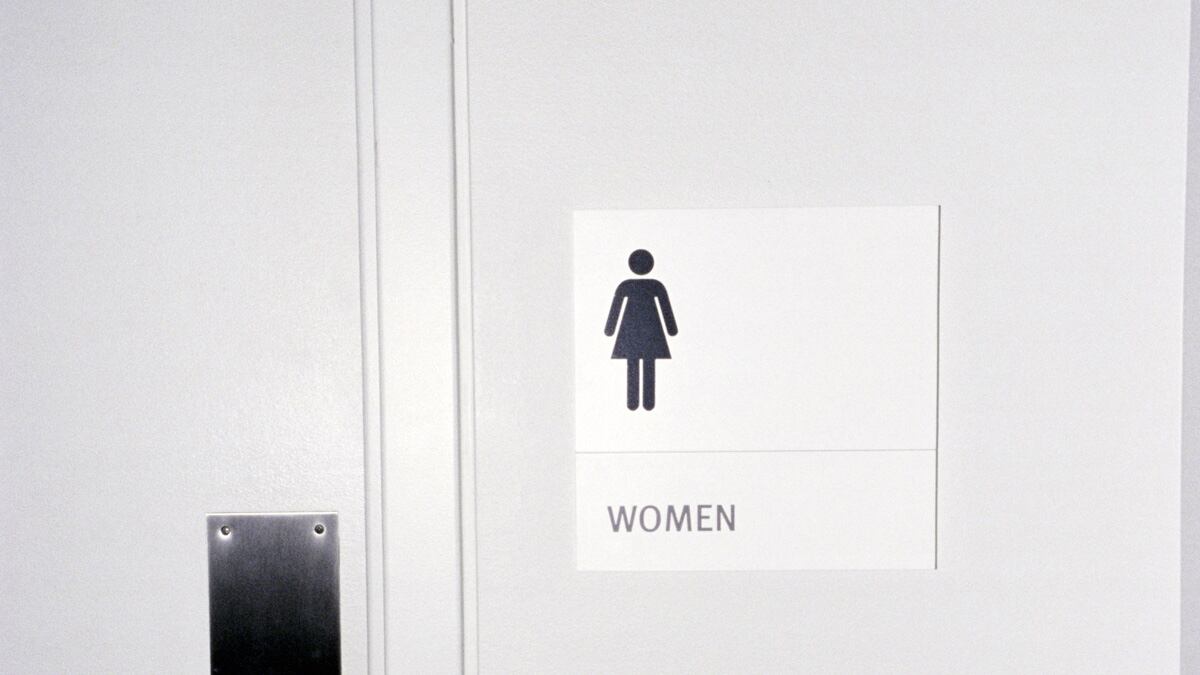 cheats/2011/09/28/toilet-explodes-at-gsa-headquarters/women-bathroom-toilet-expolsion-cs_emq0se