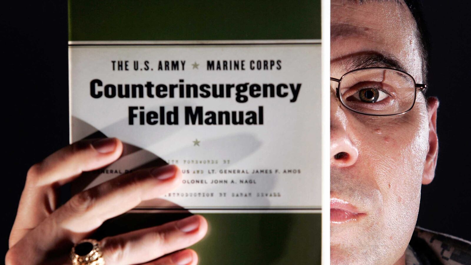 articles/2015/02/22/can-one-theory-win-in-iraq-back-to-back/150221-warren-john-nagl-tease_tkxmxz