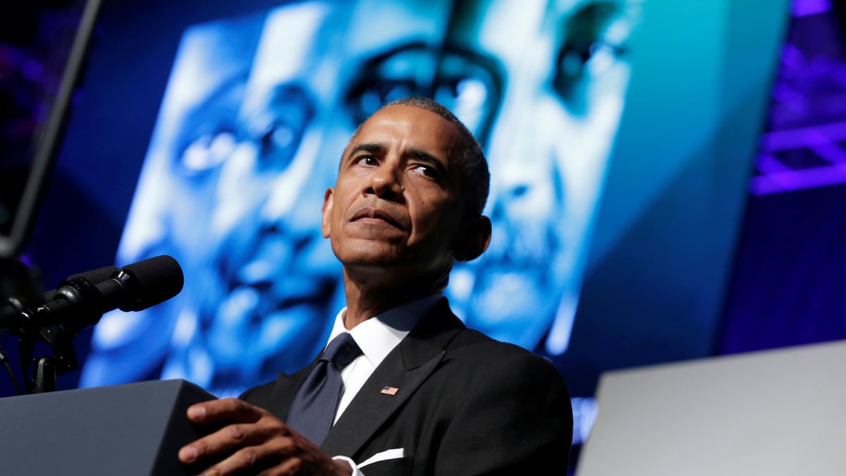 cheats/2016/09/19/obama-u-s-struggles-with-women-leaders/160918-barack-obama-strong-women-cheat_come8h