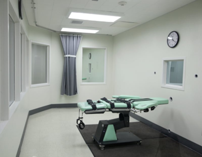 articles/2010/11/13/oklahoma-to-use-animal-euthanisia-drug-in-human-executions/crair-lethal-injection_140873_req9gu