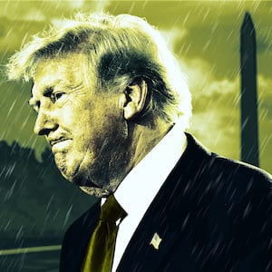 Trump's reflecting pool suffers another blow