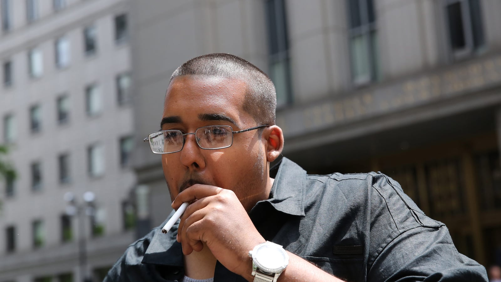 articles/2014/05/28/how-sabu-the-hacker-rat-manipulated-a-good-hearted-judge/140527-daly-hacker-tease_bxxvhk