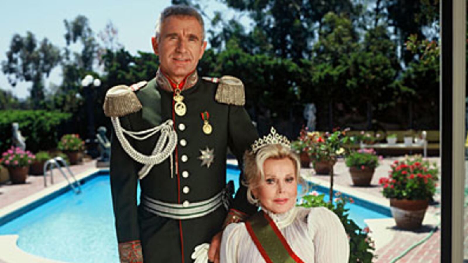 articles/2010/08/19/zsa-zsa-gabor-is-dying-or-is-she/bernstein-gabor-9th-husband_120577_sv1sga