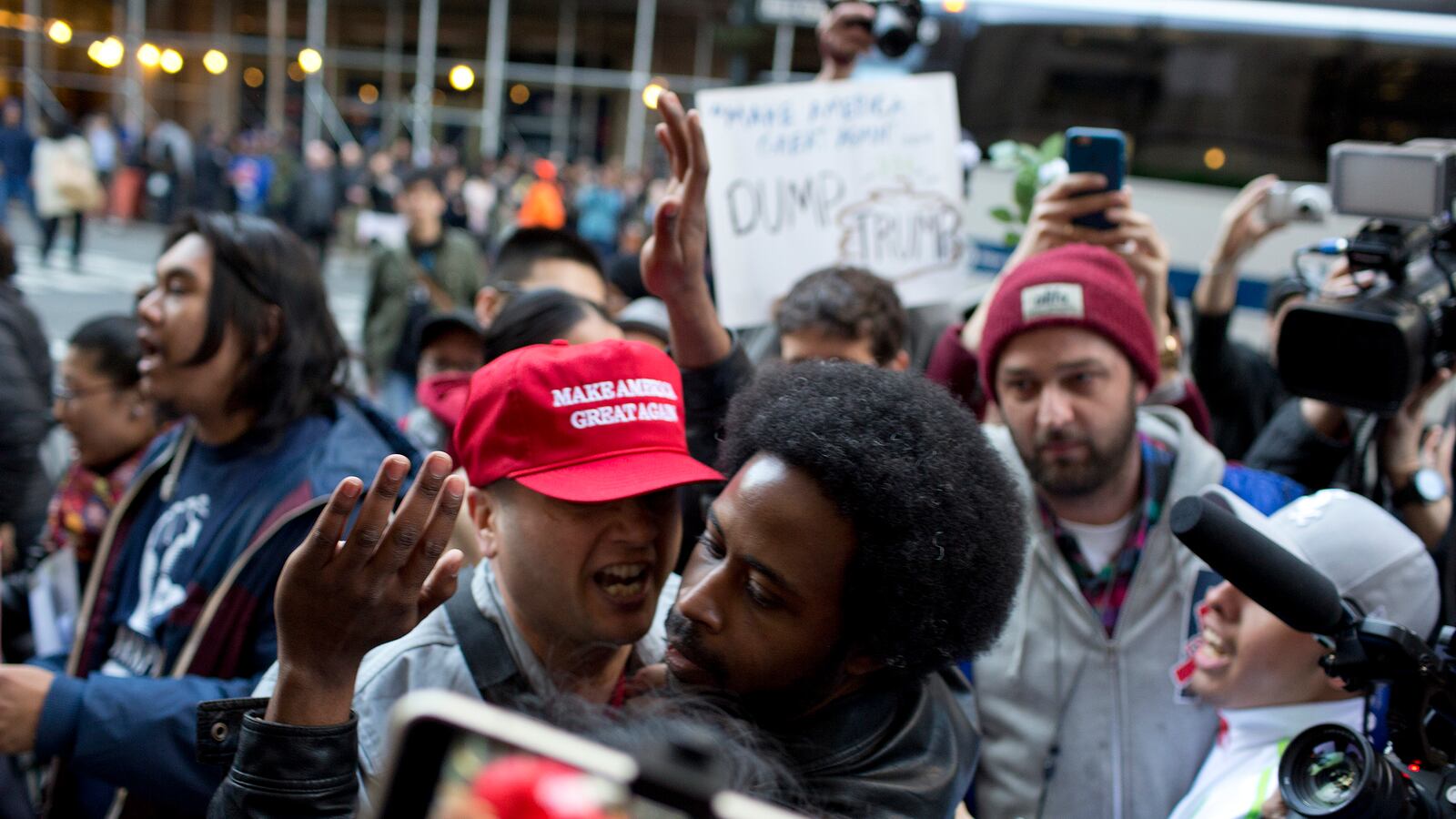 articles/2016/10/22/will-trump-resurrect-a-violent-south/161021-trump-violence-south-tease_nnw1qm