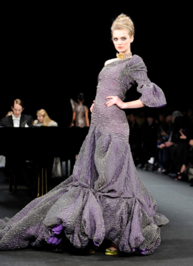 galleries/2009/02/20/zac-posen-fall-2009/zac-posen-3_iez6sn