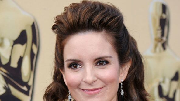 cheats/2010/11/10/tina-fey-receives-mark-twain-humor-prize/sx-top---tina-fey-weekend_ejpnoa