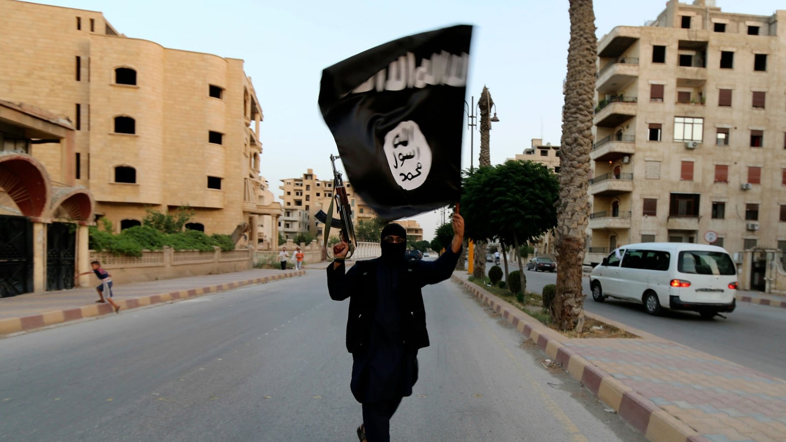 cheats/2016/03/29/isis-using-drones-to-film-suicide-videos/160329-isis-soldier-cheat_ek1qvz