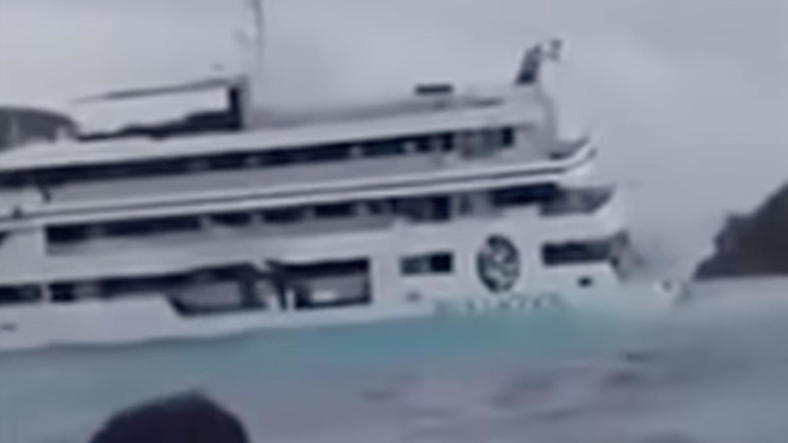 7 News Australia
https://www.youtube.com/watch?v=RAN1L7vdi2s