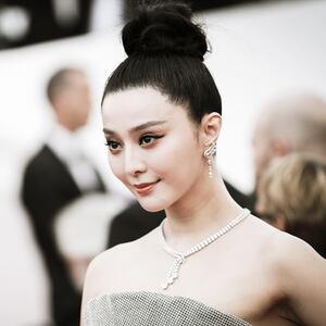 181003-fan-bingbing-reappears-remorseful-cheat_gyhkvf