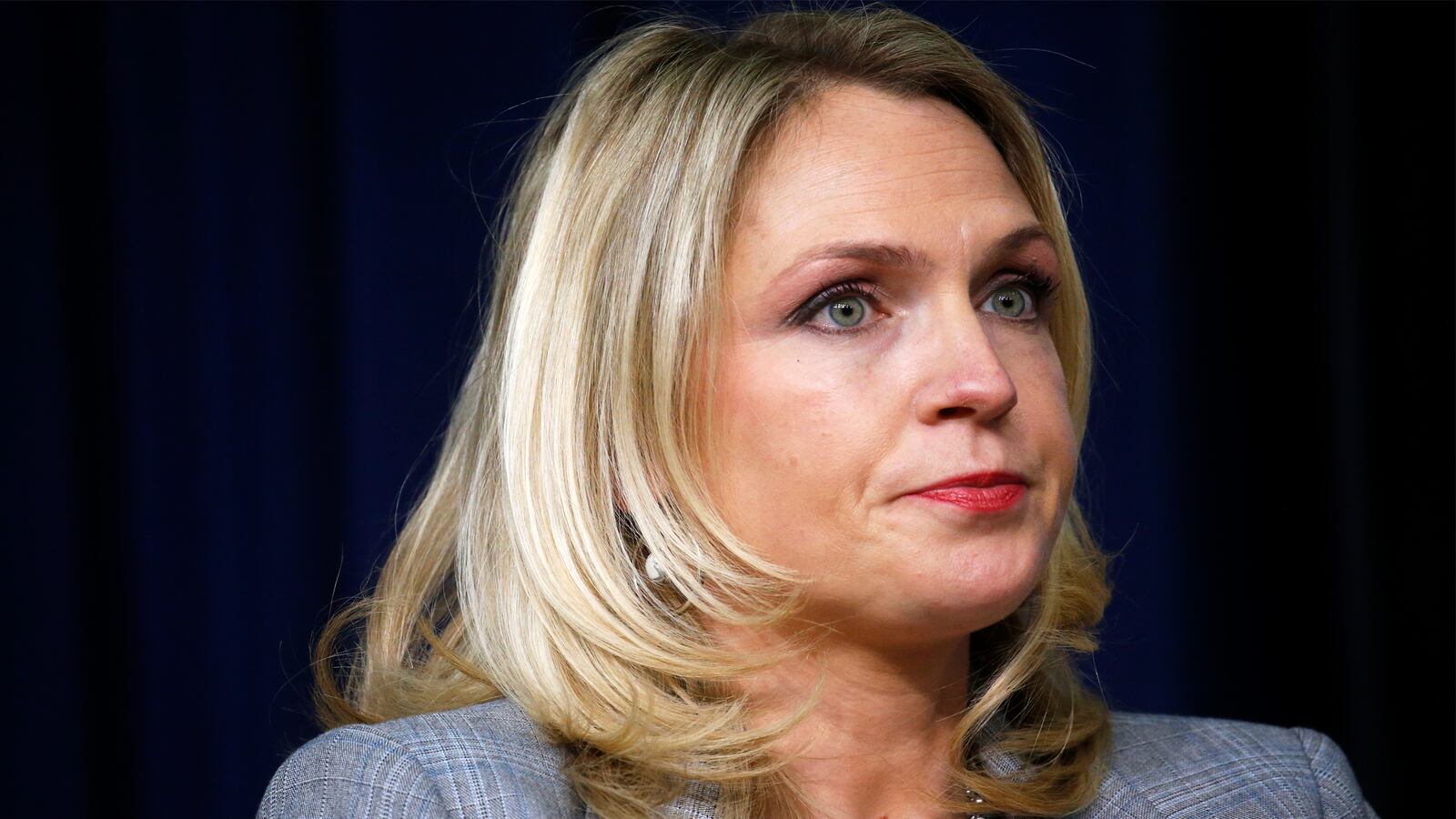 180828-Swin-Kelly-Sadler-hero_wfbkox