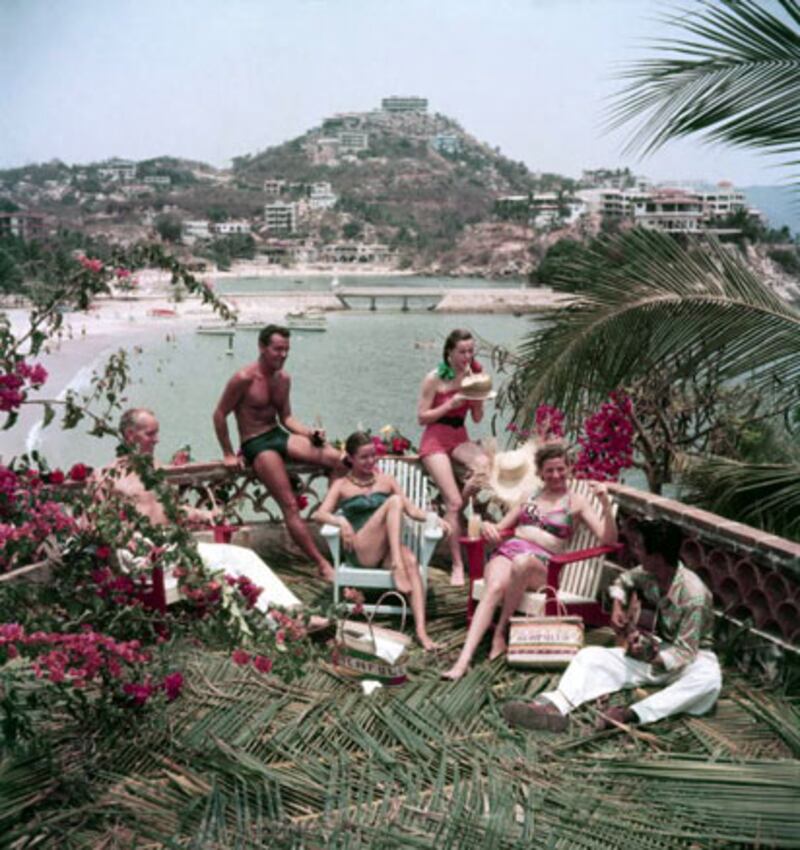 galleries/2008/10/13/slim-aarons/slim-aarons-12_uswvyd