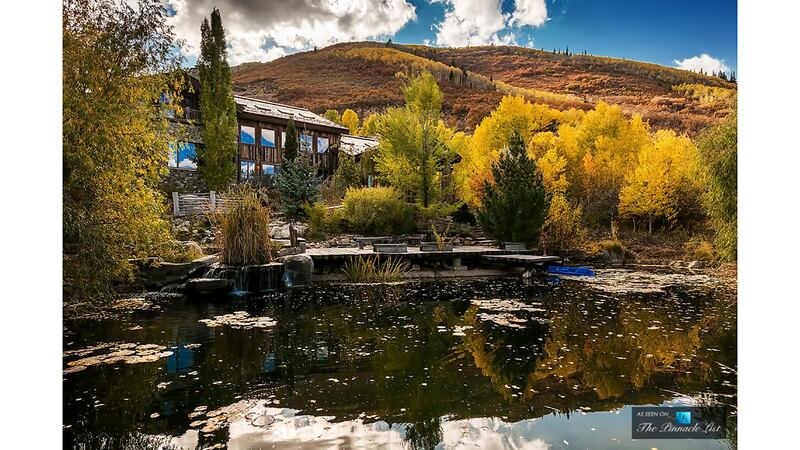 171022-mcnearney-omg-want-this-house-27_bbixax