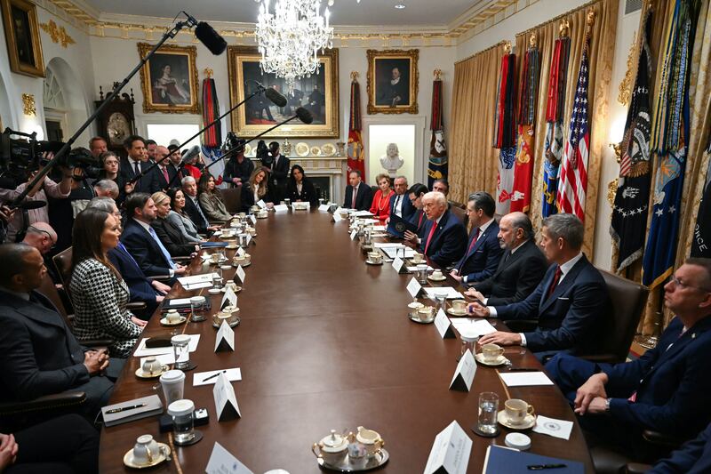 Trump cabinet meeting