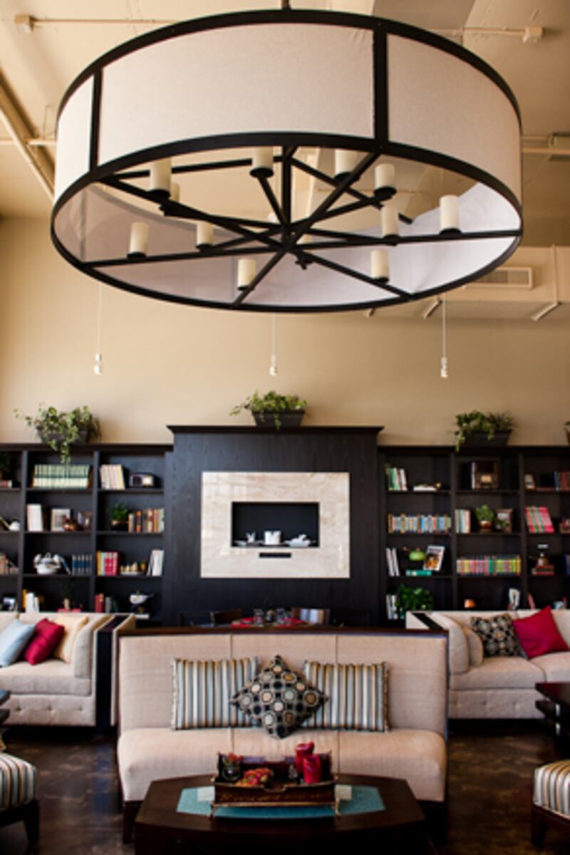 galleries/2010/11/18/america-s-hottest-new-restaurants/best-restaurants---brownstone_th6rng