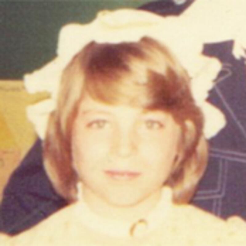 articles/2010/10/05/jill-lepore-a-personal-tea-party-history/lepore-bicentennial_131523_xepemv