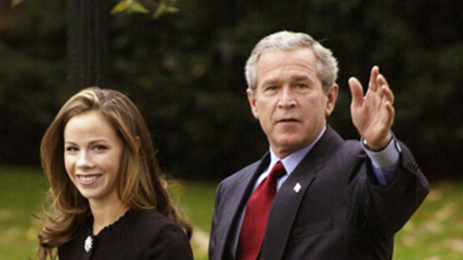 articles/2011/02/02/barbara-bush-gay-marriage-announcement-a-bush-twins-defection/bernstein-barbara-bush_157135_i6mutn