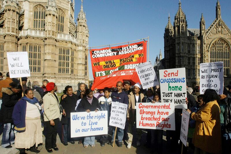 articles/2012/06/09/diego-garcia-a-mauritanian-island-is-crucial-real-estate-for-u-k-and-u-s/chagos-island-robertson_ppabla