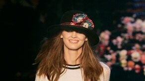 galleries/2009/08/16/obama-inspired-fashion/obama-inspired-fashion-5_au62px