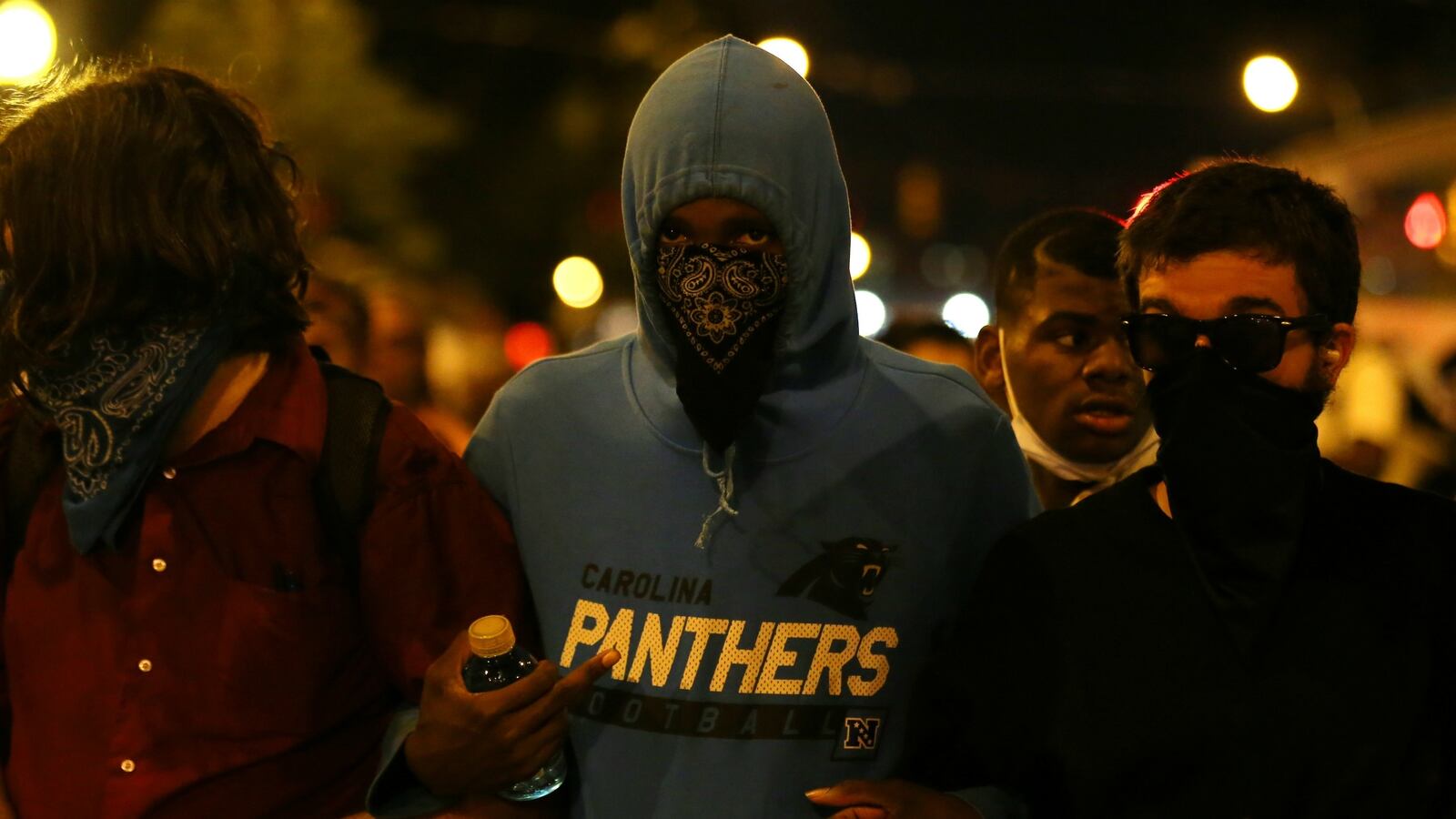 cheats/2016/09/25/security-tightened-in-charlotte-for-panthers-game/160925-panthers-game-cheat_kggpwe