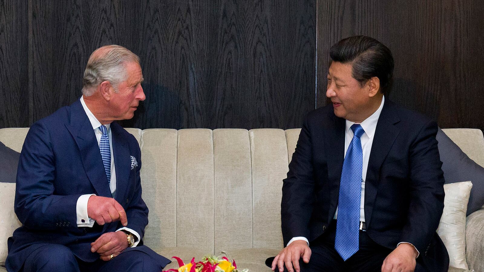 articles/2015/10/20/arrogant-prince-charles-is-snubbing-china/151020-sykes-charles-tease_c6ohuu