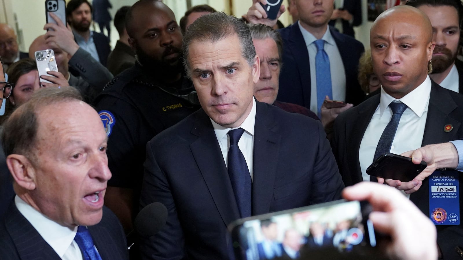 Hunter Biden reportedly didn’t forewarn his father about his surprise appearance at a House Oversight Committee about holding him in contempt of Congress.