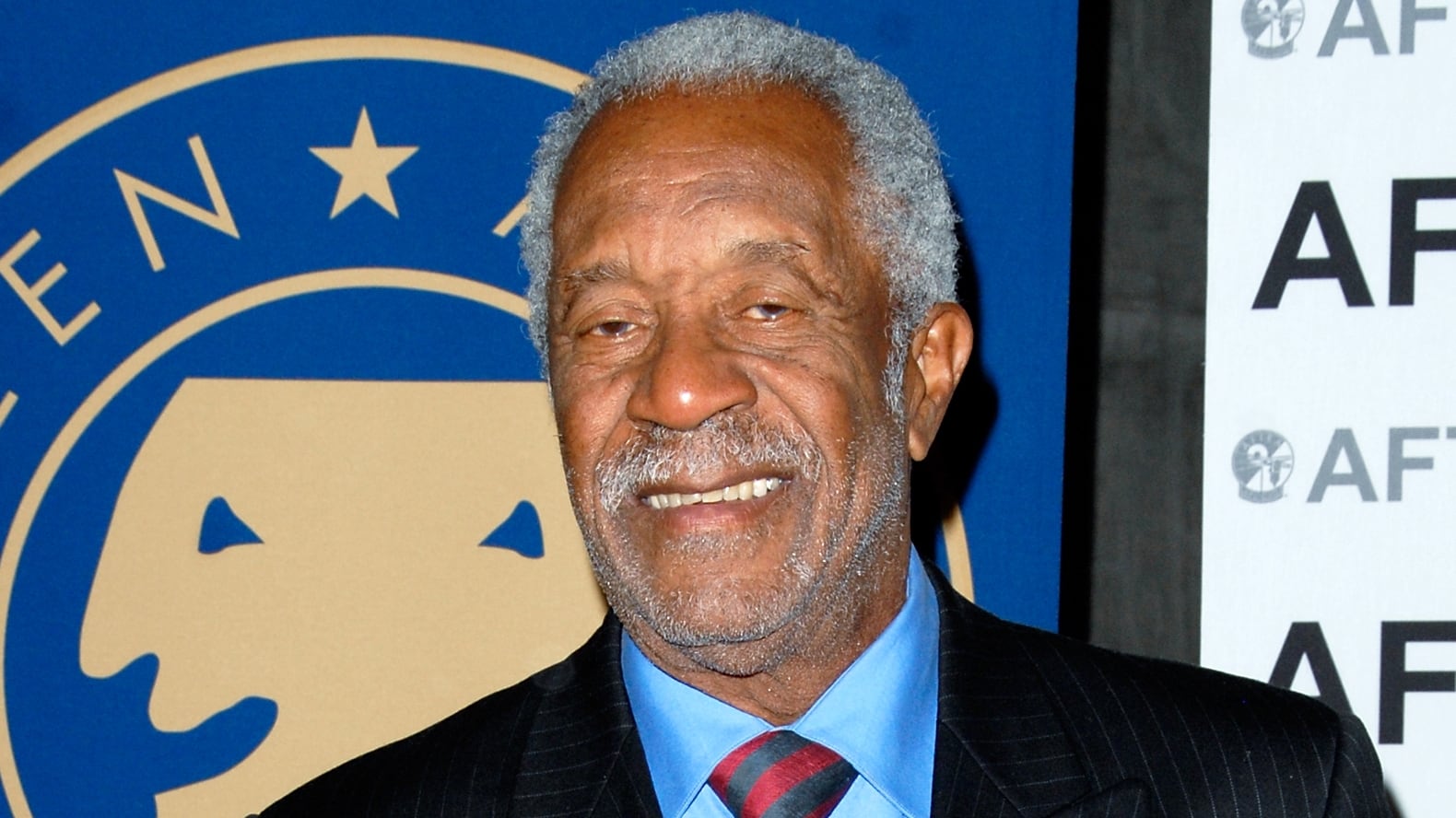 LOS ANGELES, CA - NOVEMBER 07: Actor Lee Weaver arrives at Tri-Union Diversity Awards "The Ivys" at Nate Holden Theatre Center on November 7, 2011 in Los Angeles, California. (Photo by Beck Starr/FilmMagic)