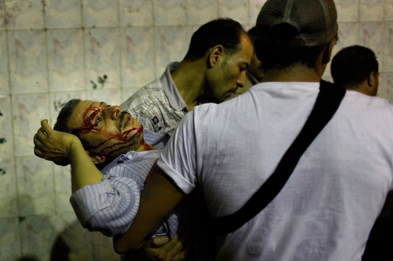 articles/2011/10/10/egypt-erupts-in-violence-as-army-kills-copts-in-muslim-christian-clashes/egypt-coptic-protests-linsey_pyhxjv