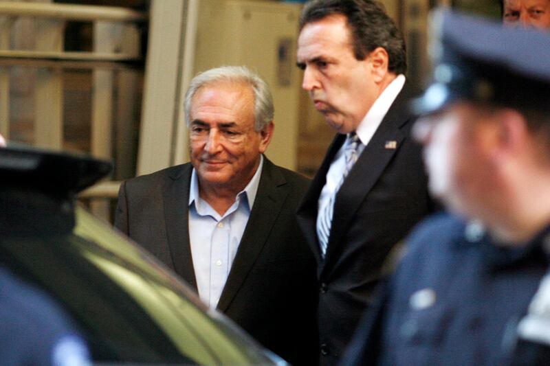 articles/2011/07/25/dominique-strauss-kahn-accuser-s-tale-ignites-france/strauss-kahn-reaction-france-mcnicoll_dwf8ho