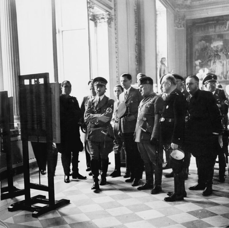 galleries/2013/05/14/monuments-men-the-crafty-artist-warriors-of-world-war-ii-photos/130513-italy-7_b6f0iw