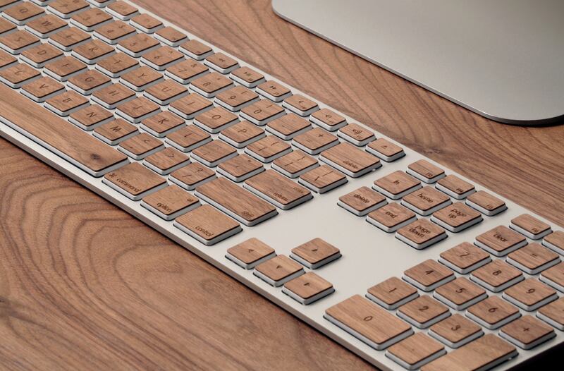 galleries/2012/12/06/2012-gift-guide-the-hipster-techie/guide-keyboard2560_uqrjnu