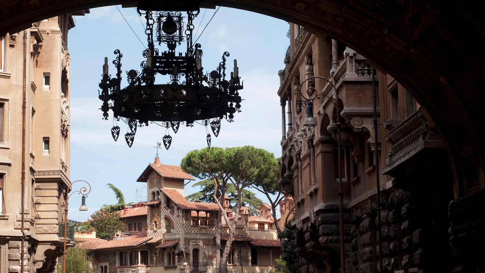 181014-nadeau-rome-coppede-hero_tfflov