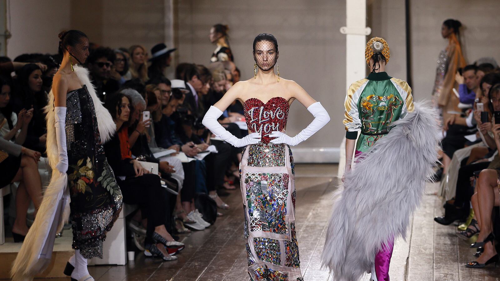 articles/2014/07/11/what-s-haute-what-s-not-the-meaning-of-modern-couture/140710-best-couture-7_mevqmp