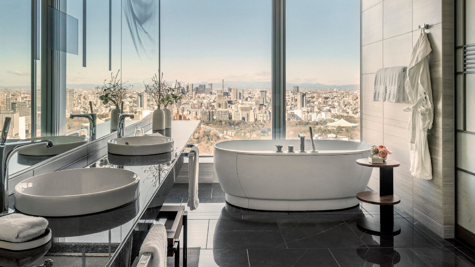 230420-japan-four-seasons-tease_kpztbn