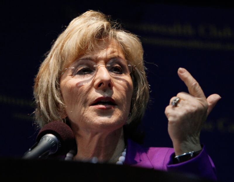 galleries/2010/09/27/first-lady-hair/first-lady-hair---boxer_tl9nh7