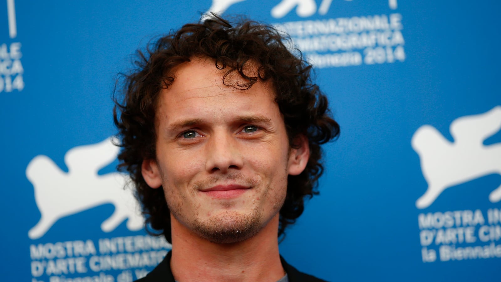 galleries/2016/06/19/remembering-anton-yelchin/160619-anton-yelchin-cheat_s5dmcs