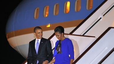 cheats/2011/05/24/obama-to-meet-queen-will-and-kate/obama-arrives-london_oebz9e
