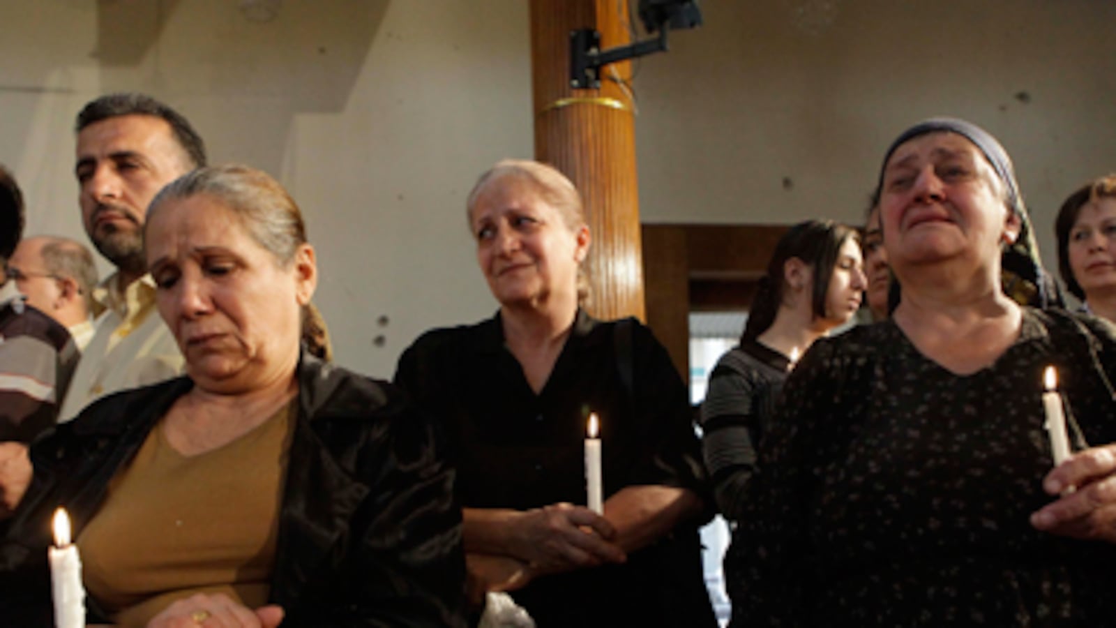 articles/2010/11/13/hillary-clintons-silence-on-iraqi-christian-genocide-must-end/aslan-iraqi-christians_140830_d7qomc