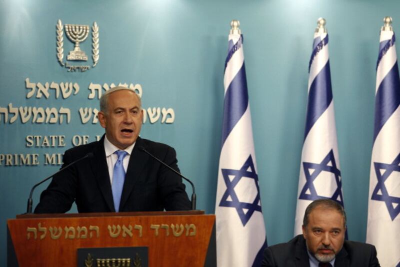 articles/2013/01/01/israel-already-deals-with-hamas/bibi-ceasefire-openz_ldampa