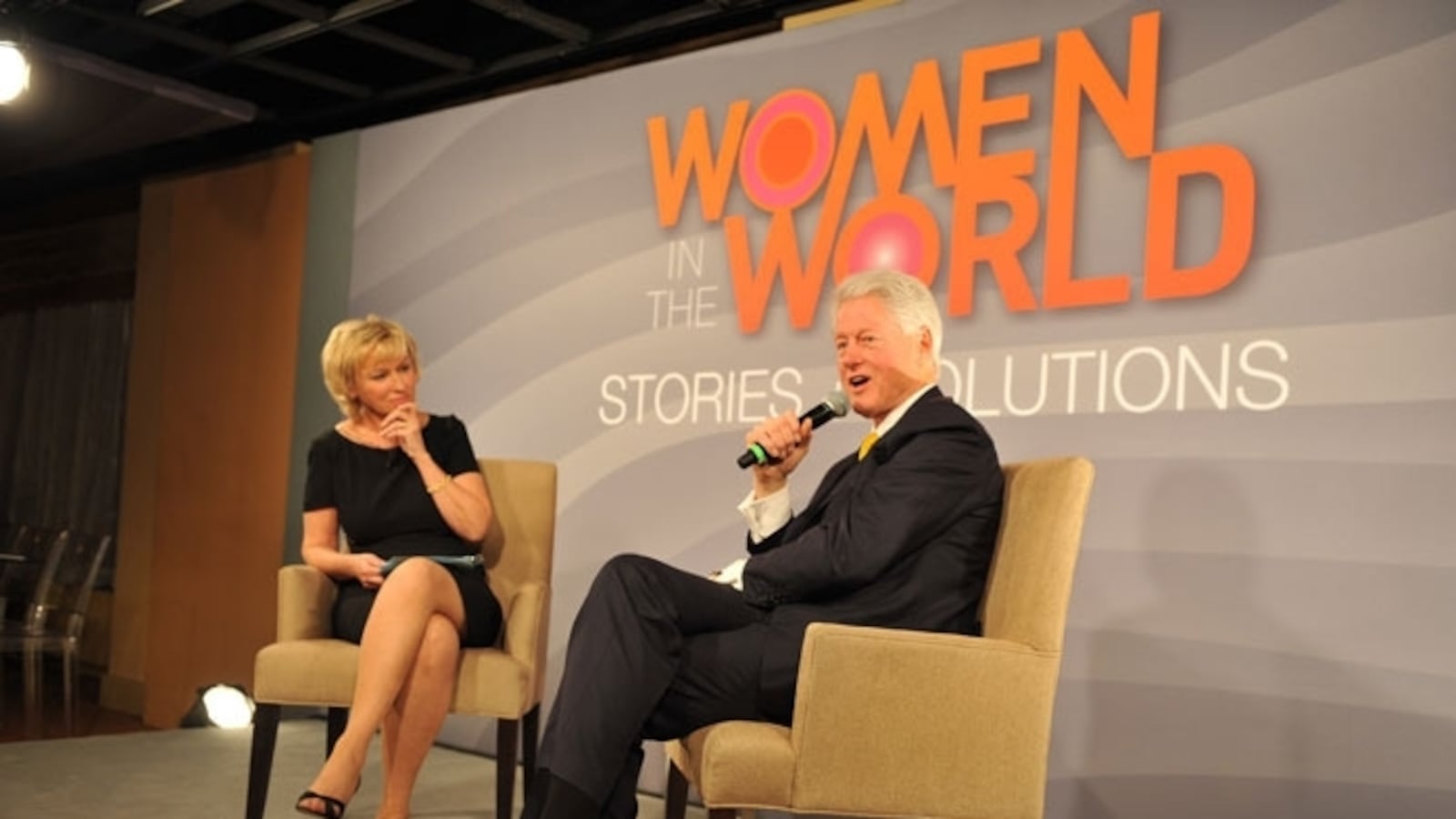 articles/2011/03/10/bill-clinton-at-women-in-the-world-we-need-a-no-fly-zone/tina-brown-bill-clinton-women-in-the-world_owu6rl