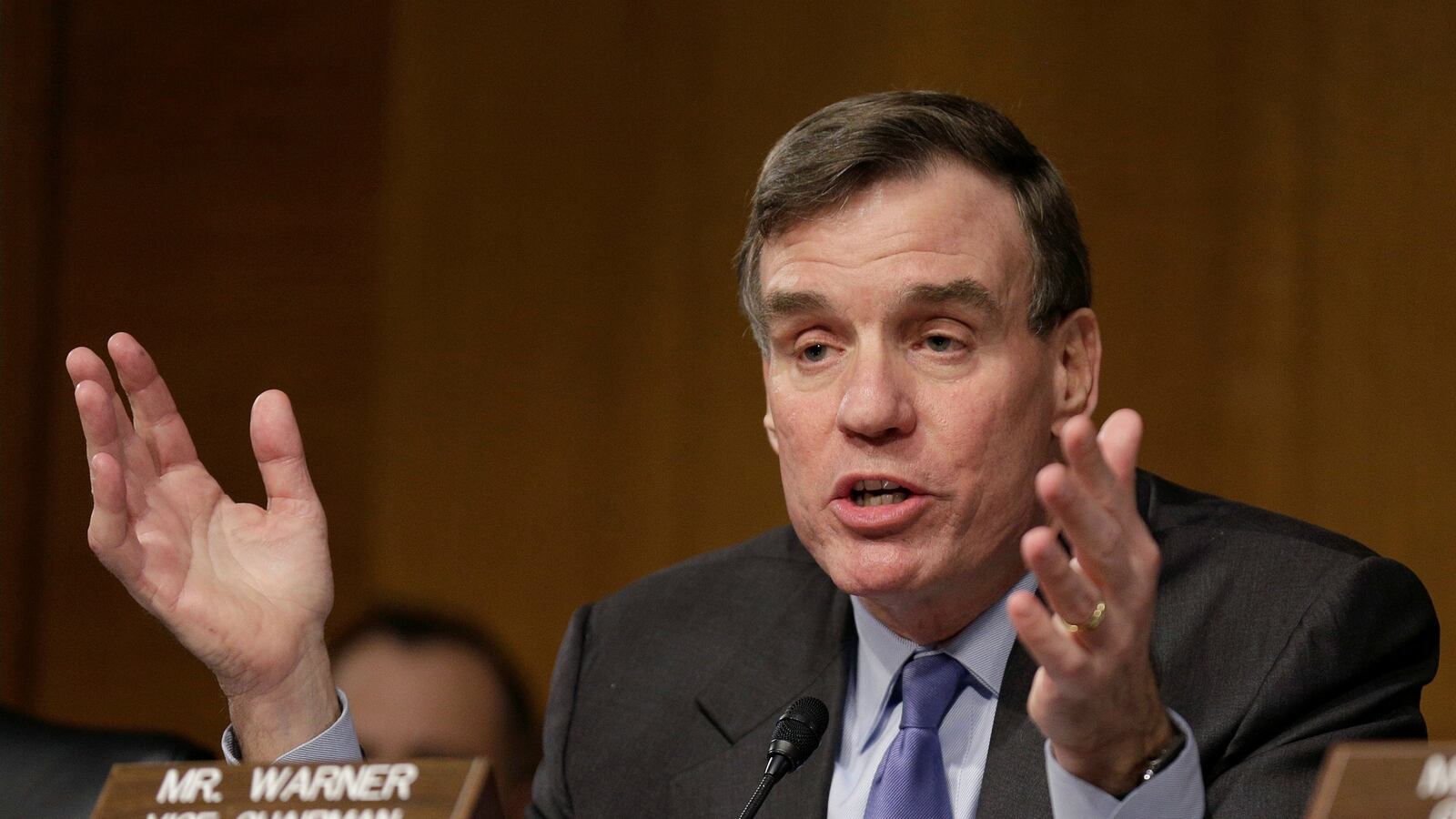 cheats/2017/03/05/top-democrat-wants-flynn-to-testify/170305-warner-flynn-cheat_yd8bdd